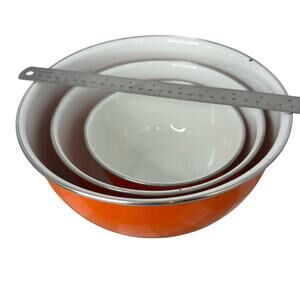 Vintage orange set of 3 bowls
